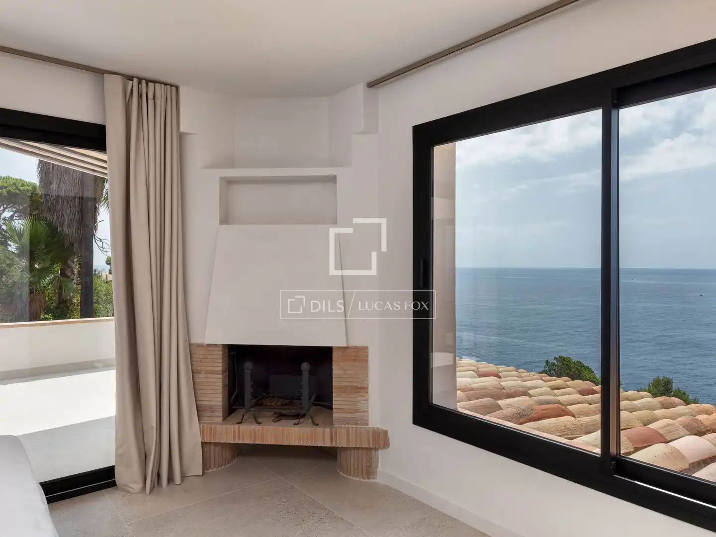 Wohnzimmer von Haus oder Chalet zum Verkauf in Lloret de Mar mit Klimaanlage, Heizung und Privatgarten