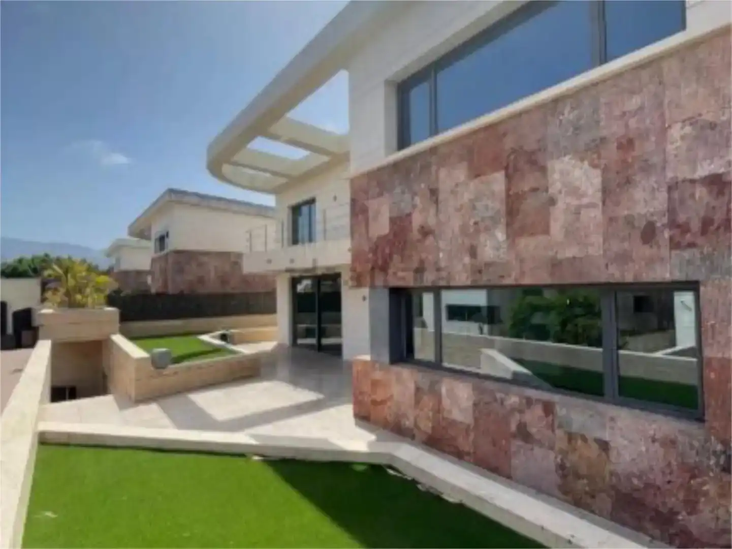 Vista exterior de Casa o xalet en venda en Santa Brígida amb Aire condicionat, Jardí privat i Parquet