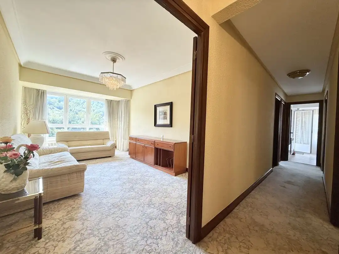 Sala de estar de Piso en venta en Elgoibar con Calefacción, Terraza y Amueblado