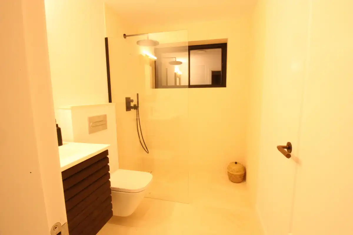 Baño de Casa o chalet en venta en Benalmádena con Aire acondicionado, Calefacción y Jardín privado