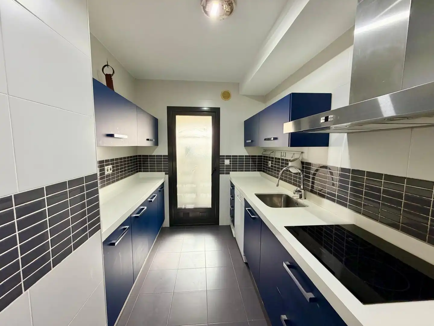 Küche von Wohnung zum Verkauf in Vícar mit Klimaanlage, Terrasse und Möbliert