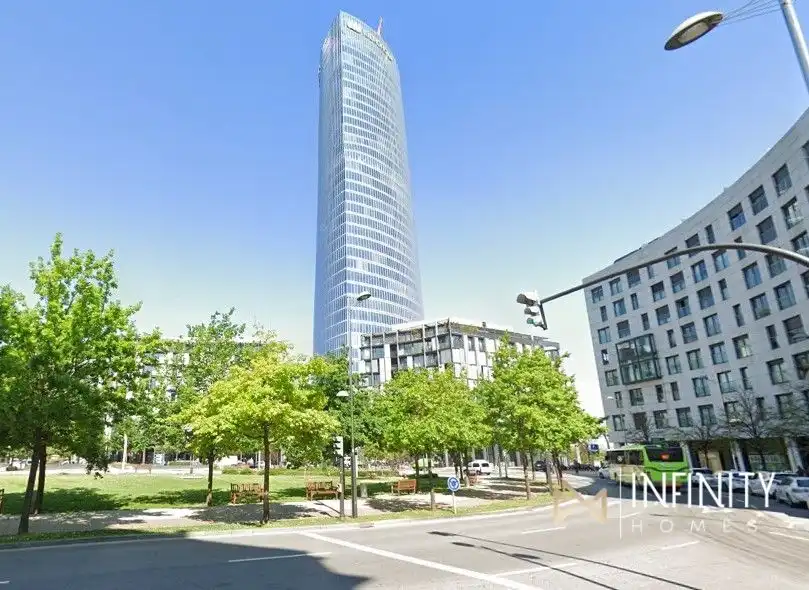 Vista exterior de Piso de alquiler en Bilbao  con Calefacción