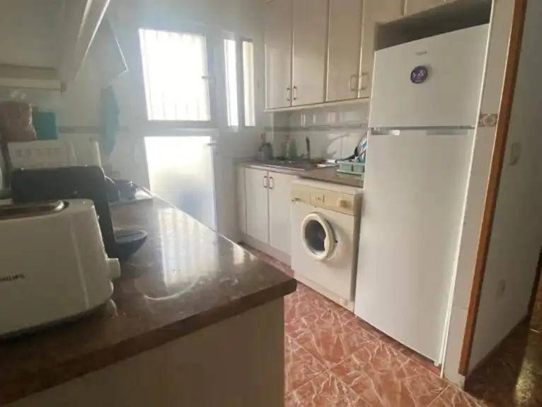 Ground floor for rent in El Cabanyal - El Canyamelar