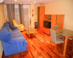 Living room of Flat to rent in Elche / Elx  with Air Conditioner, Heating and Parquet flooring
