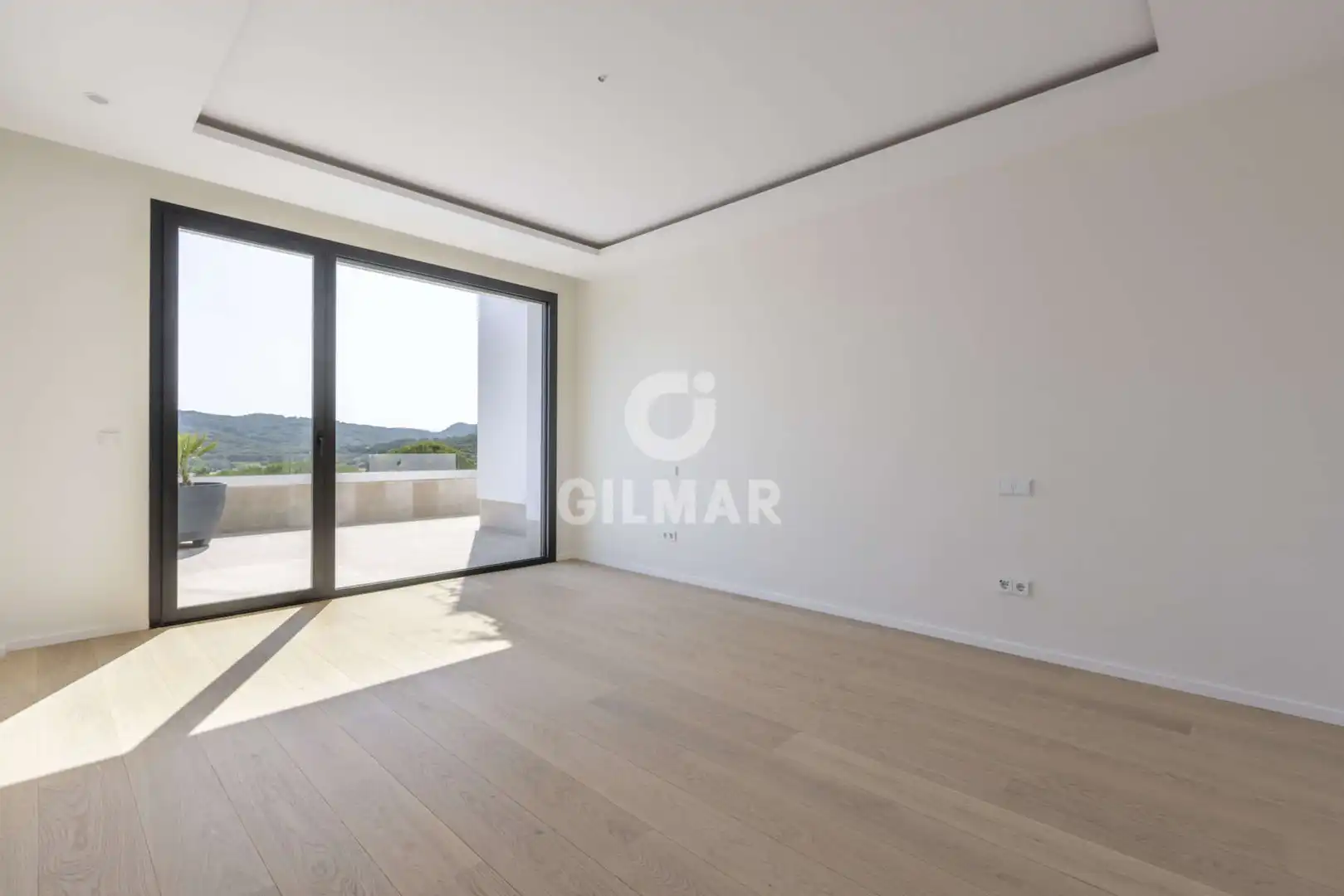 Dormitori de Casa o xalet en venda en Sotogrande amb Calefacció, Jardí privat i Piscina