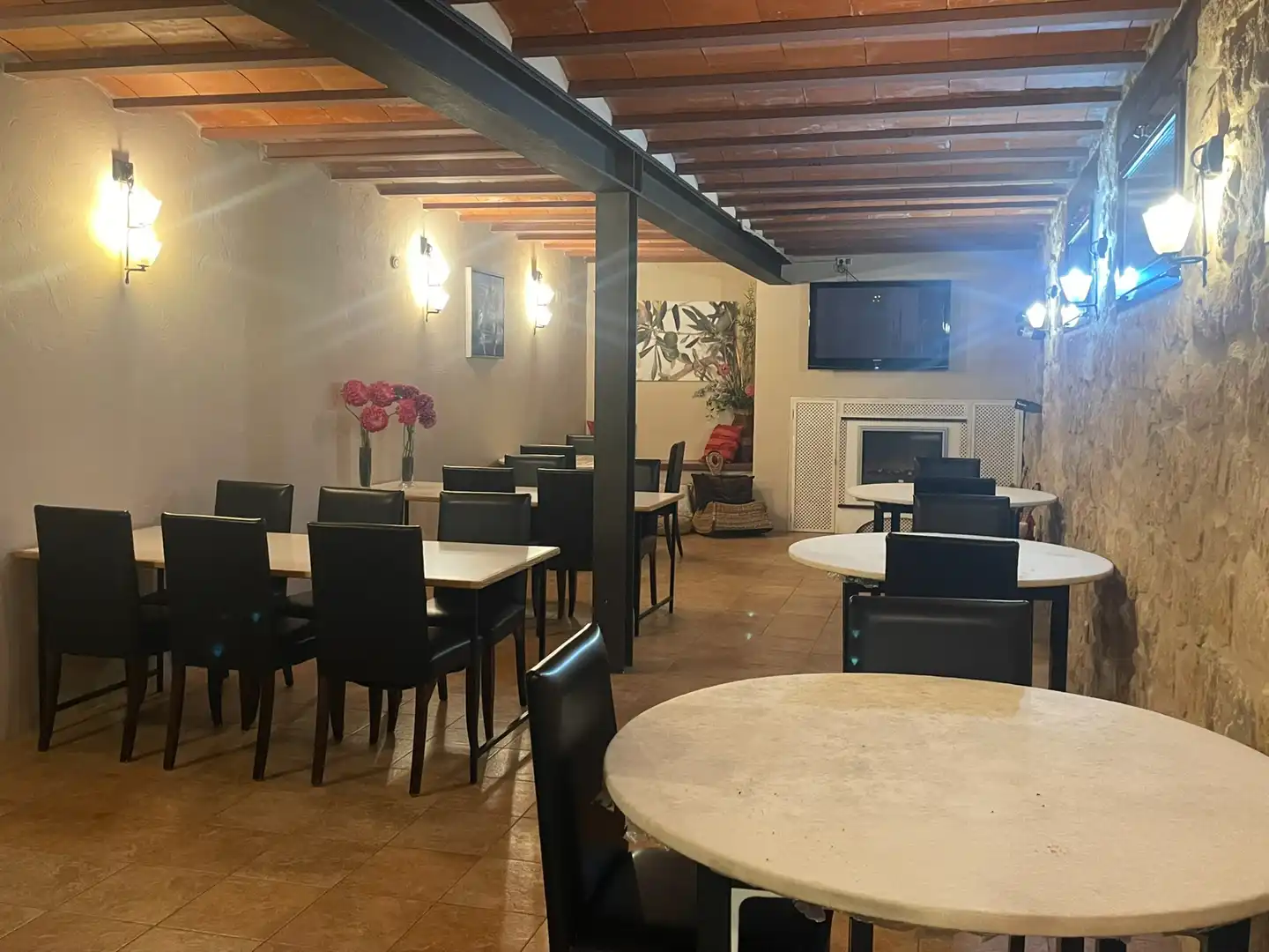 Local de lloguer en Cervià de Les Garrigues amb Aire condicionat, Moblat i Internet
