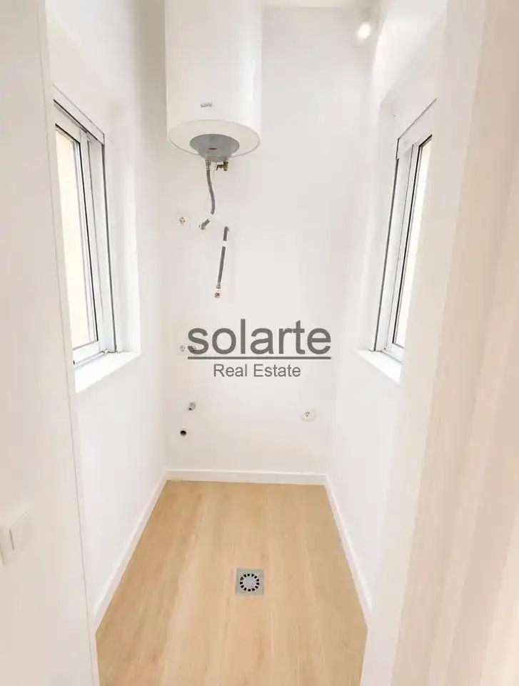 Planta baixa en venda a L'Hospitalet de Llobregat, Barcelona