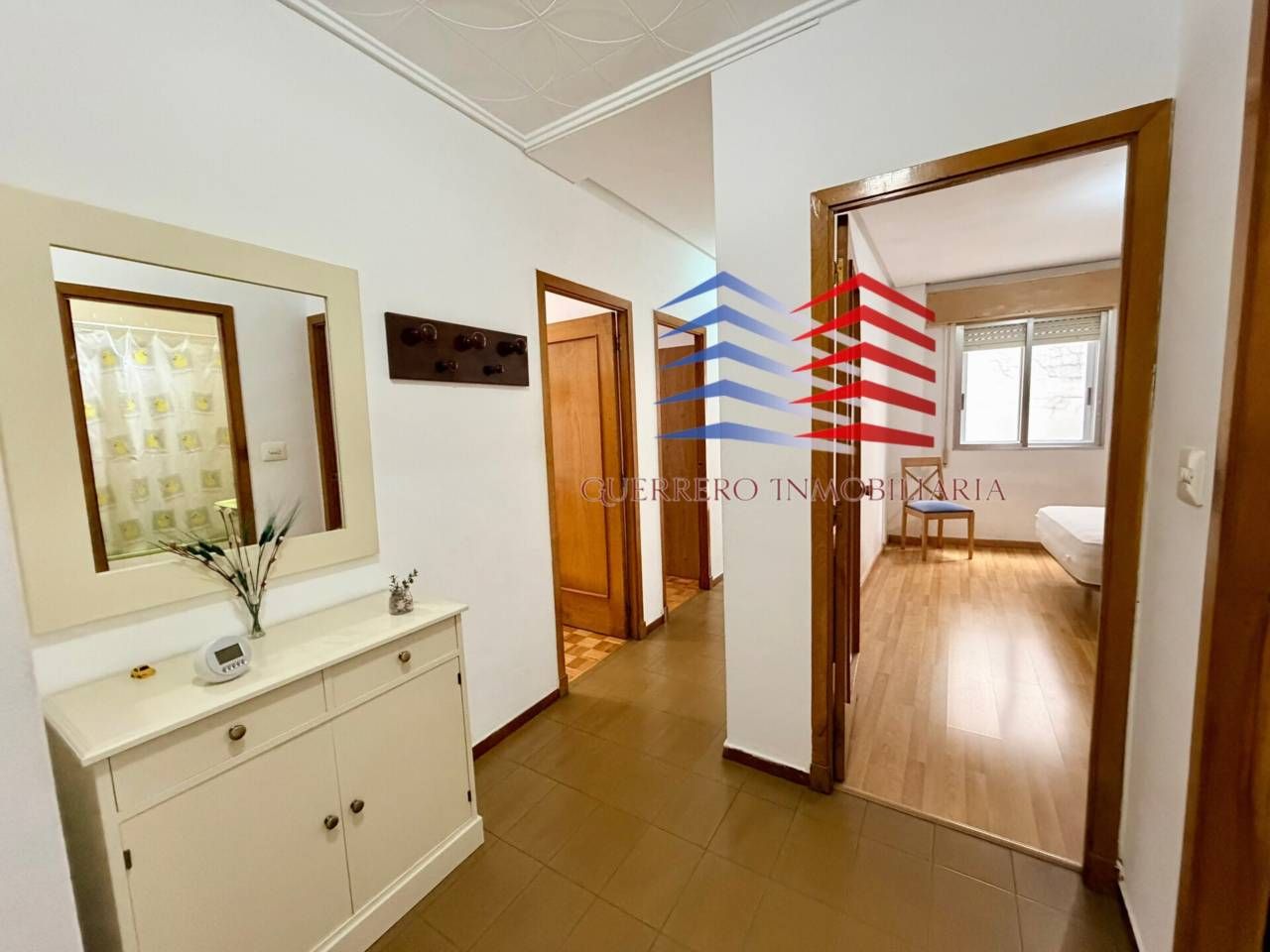 Flat to rent in Ourense Capital   with Heating, Parquet flooring and Furnished