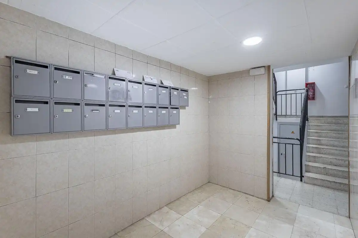 Flat for sale in Granada