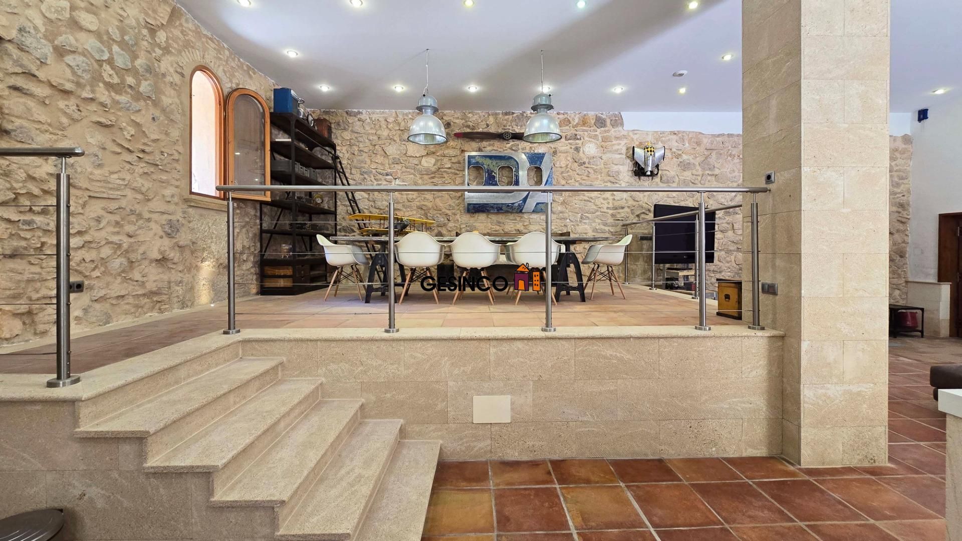 House or chalet for sale in Ontinyent  with Air Conditioner, Heating and Private garden