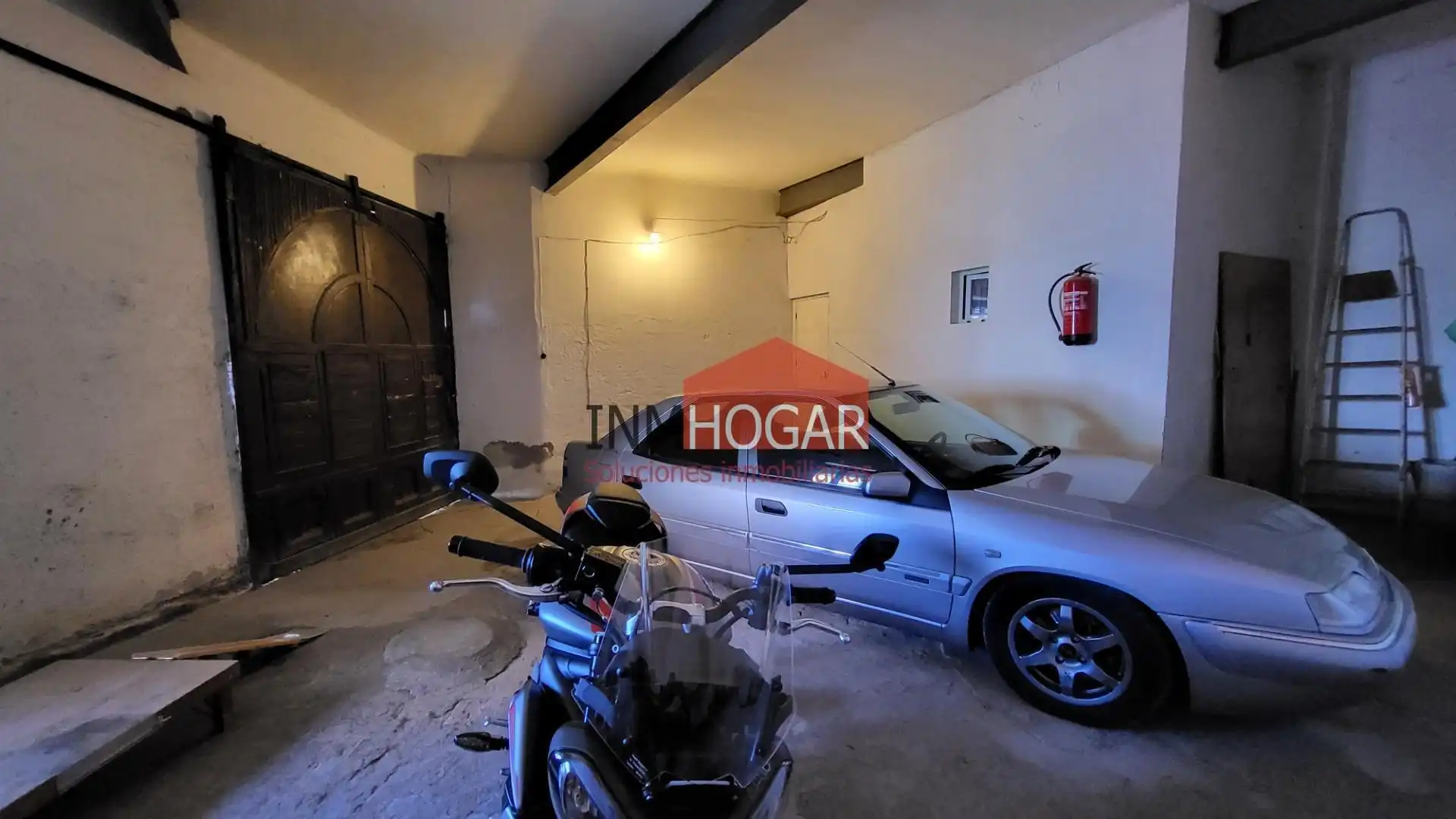 Parking de Casa o chalet en venta en Ávila con Jardín privado, Trastero y Balcón