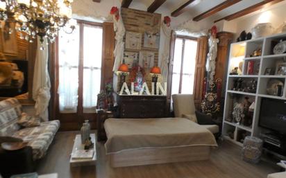 Living room of Flat for sale in  Valencia Capital  with Air Conditioner, Heating and Storage room