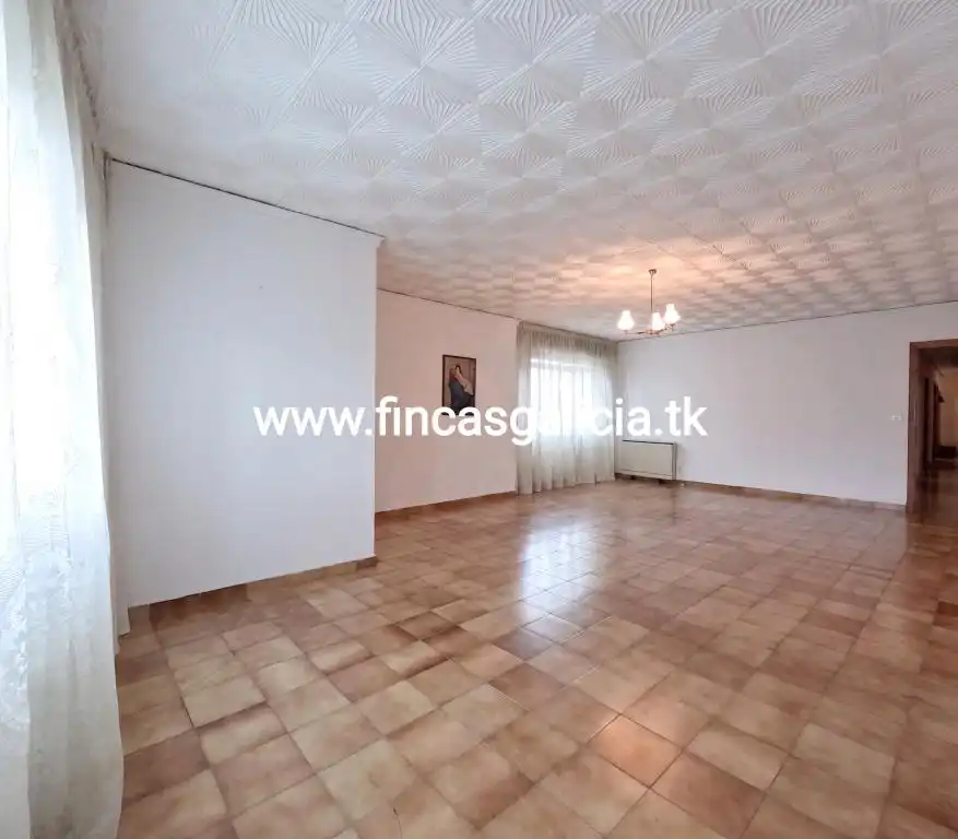 Appartement avec terrasse à vendre à Verín, imagen 3