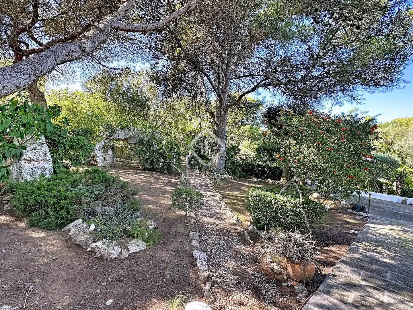 Jardí de Finca rústica en venda en Sant Lluís amb Aire condicionat, Calefacció i Jardí privat