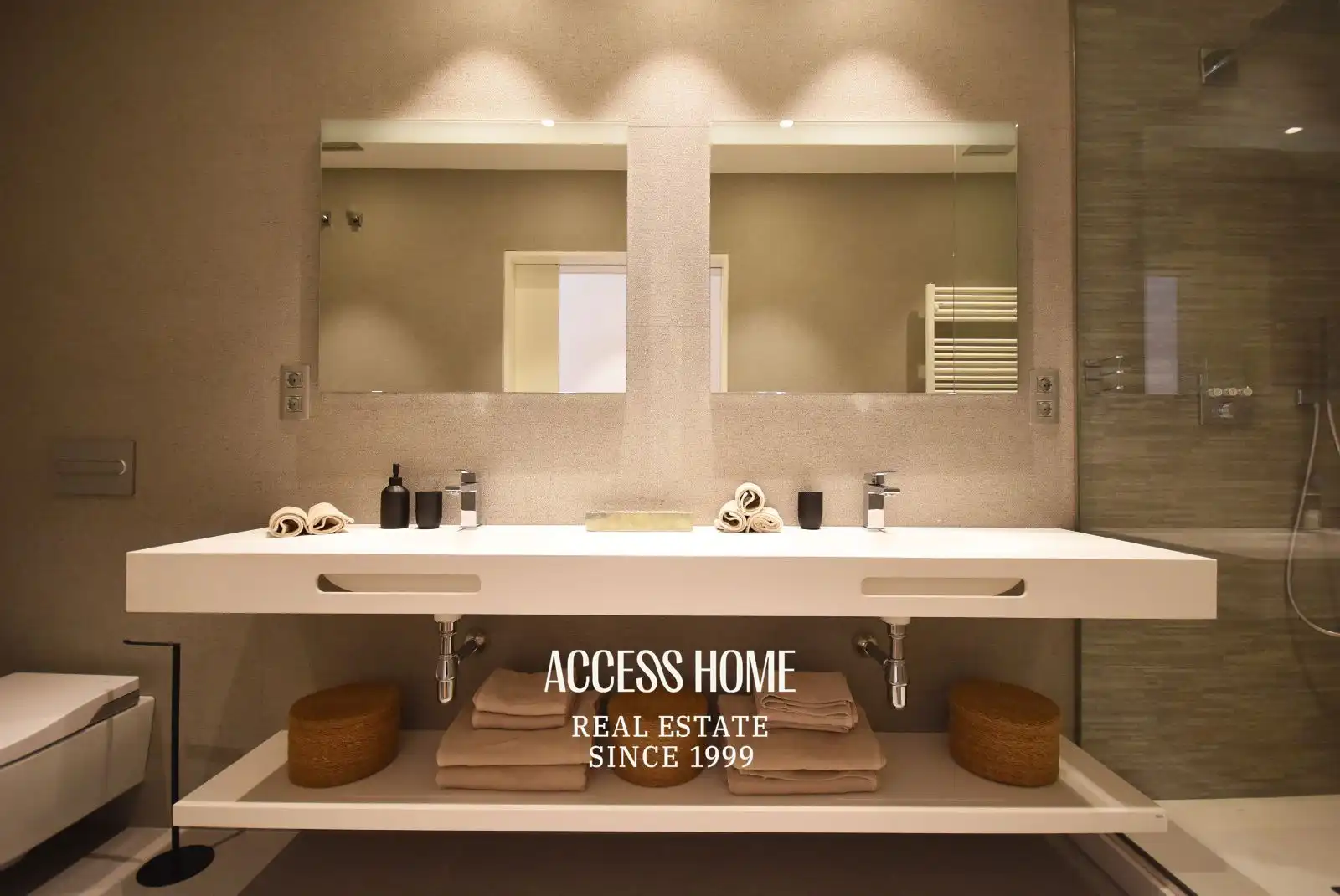 Baño de Piso de alquiler en Barcelona con Aire acondicionado, Calefacción y Terraza
