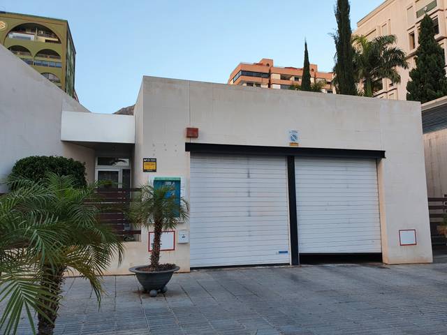 Garaje en Alquiler en Calle Elías Ramos González, 6 en Urbanización Anaga