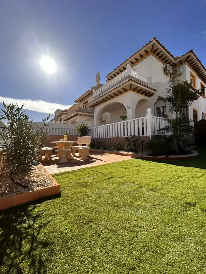 Terraza de Dúplex en venta en Orihuela con Aire acondicionado, Jardín privado y Amueblado