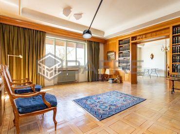 Piso con balcón en venta en Paseo de la Castellana