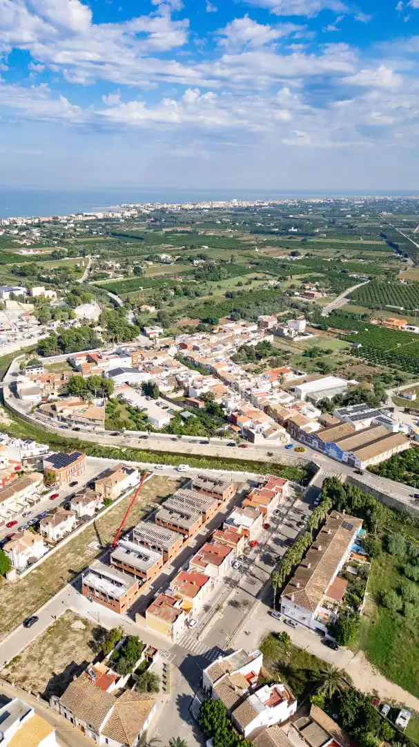 Vista exterior de Casa adosada en venta en Els Poblets con Aire acondicionado, Calefacción y Terraza