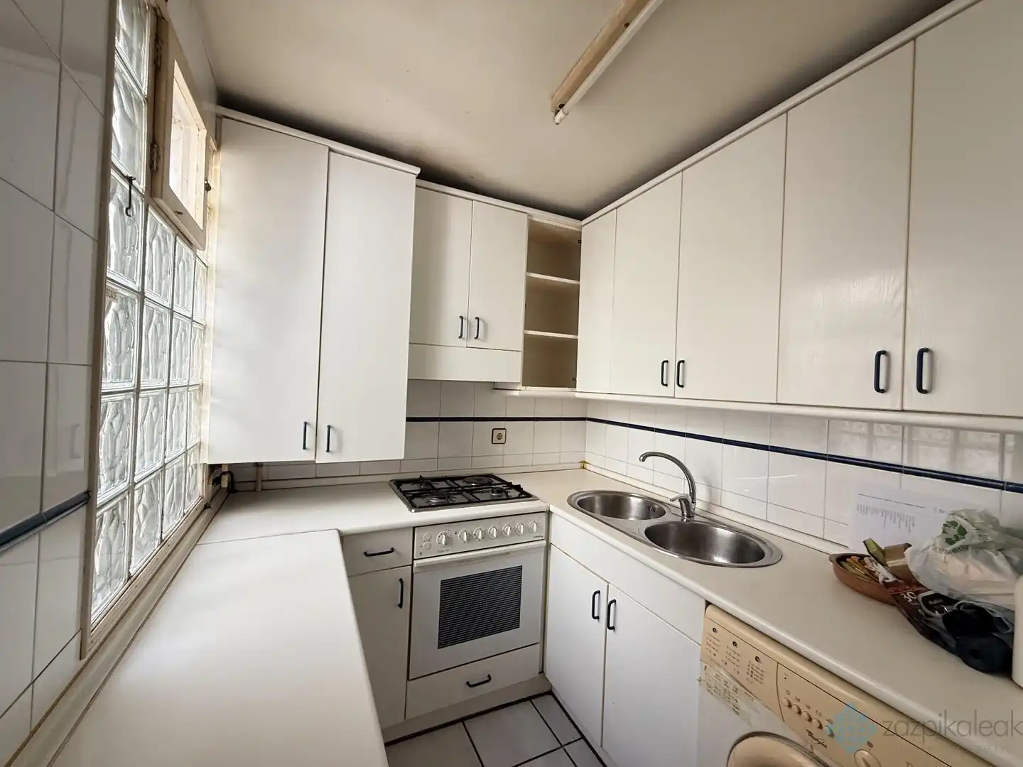Kitchen of Flat for sale in Bilbao   with Heating