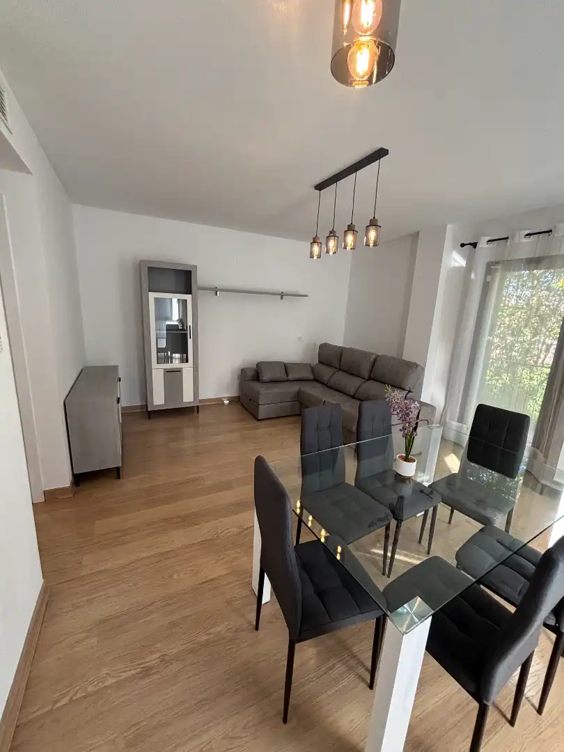 Sala de estar de Apartamento de alquiler en Cájar con Aire acondicionado, Calefacción y Amueblado