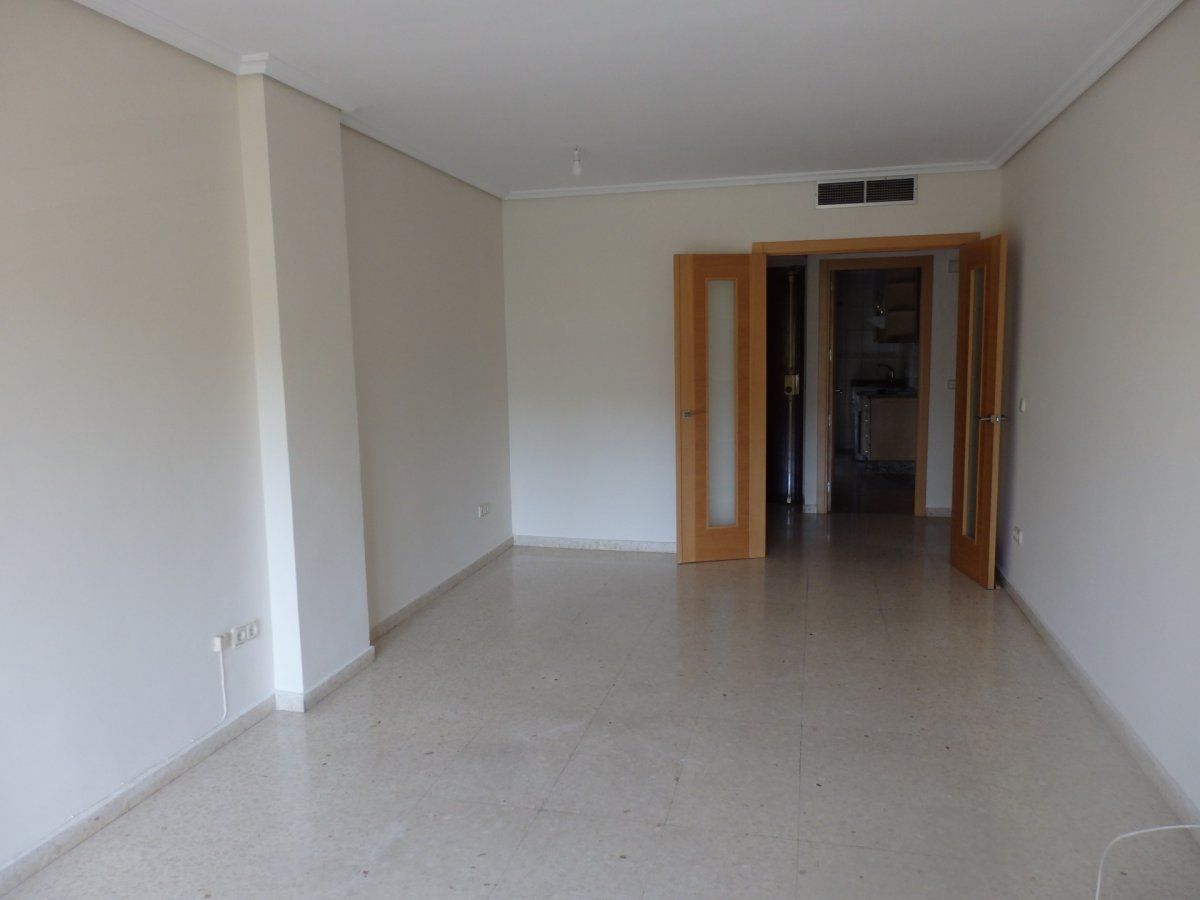 Flat to rent in  Córdoba Capital  with Air Conditioner, Terrace and Balcony