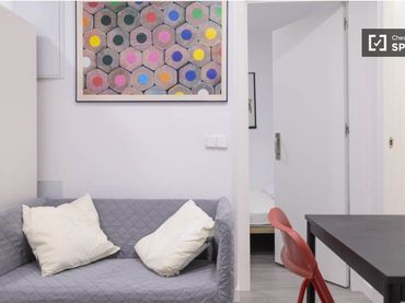Appartamento con balcone in affitto a Barrio de Salamanca