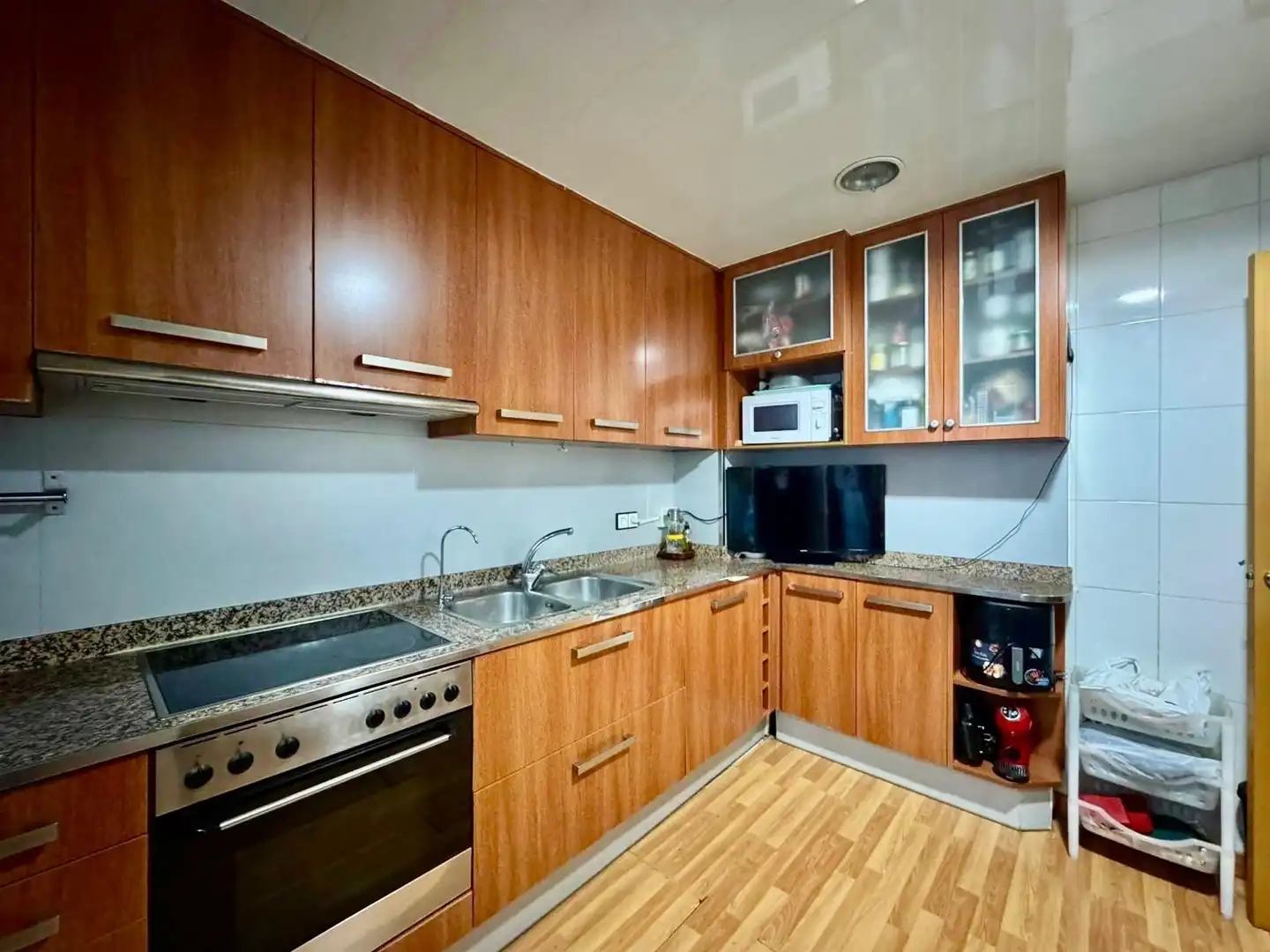 Kitchen of Flat for sale in Badalona  with Air Conditioner and Heating