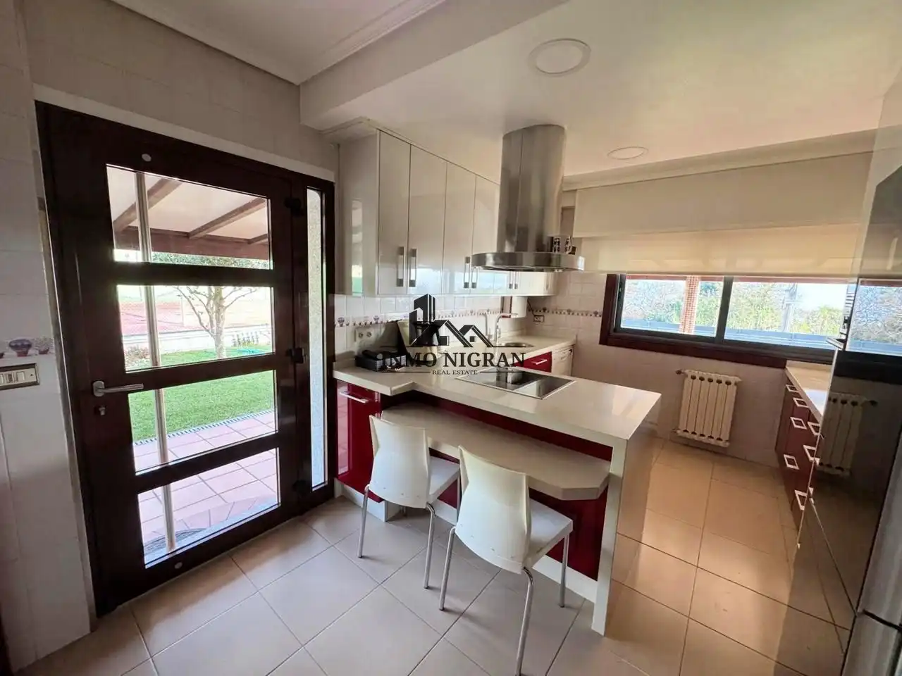 Kitchen of Houses for rent in Nigrán  with Heating, Private garden and Storage room