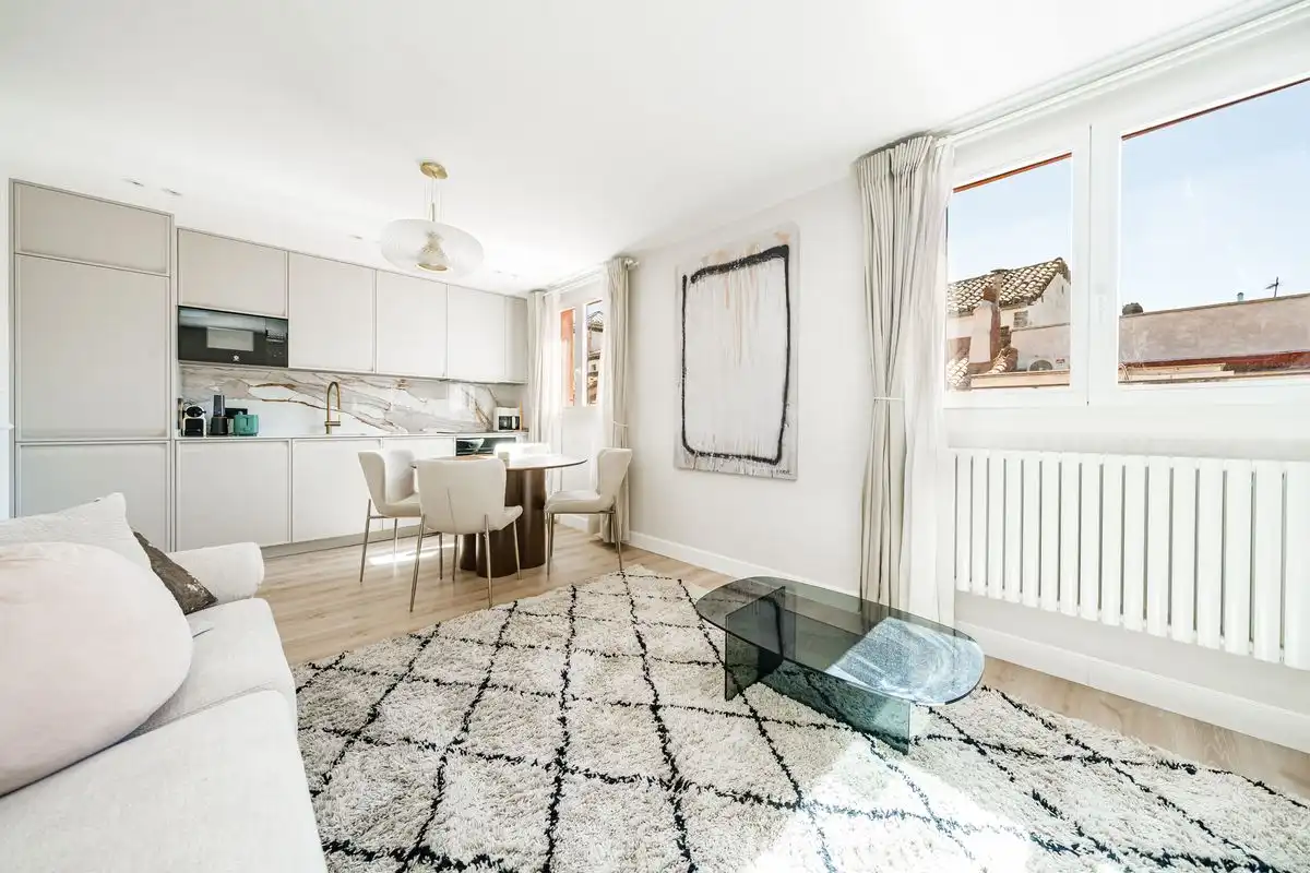 Piso con ascensor en venta en Calle del Barco, imagen 3