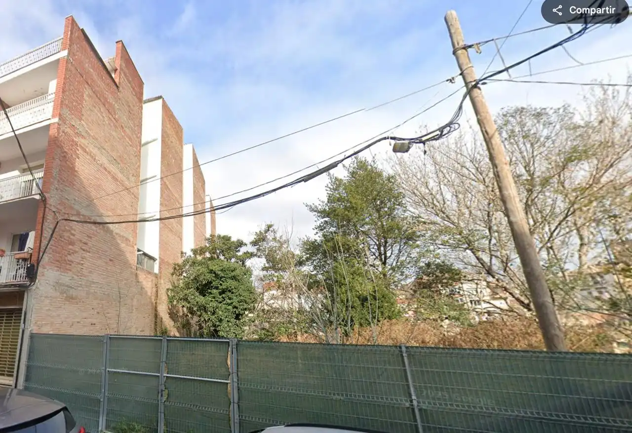 Terreny residencial en venda a Carrer de Ramon Godó