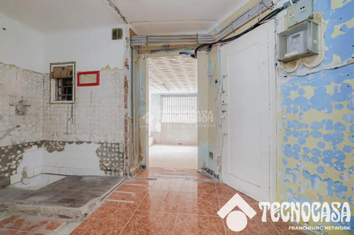 Local en venta en Badalona