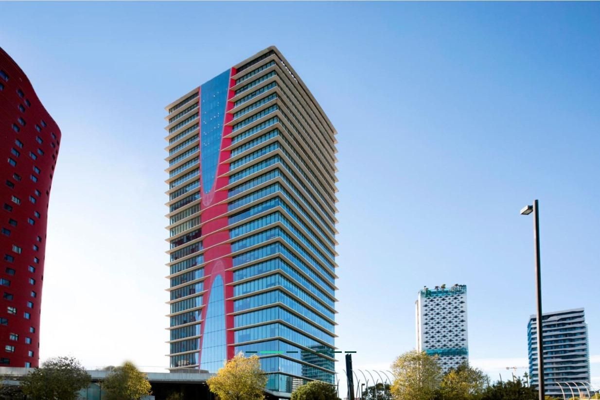 Exterior view of Office to rent in L'Hospitalet de Llobregat  with Air Conditioner and Heating