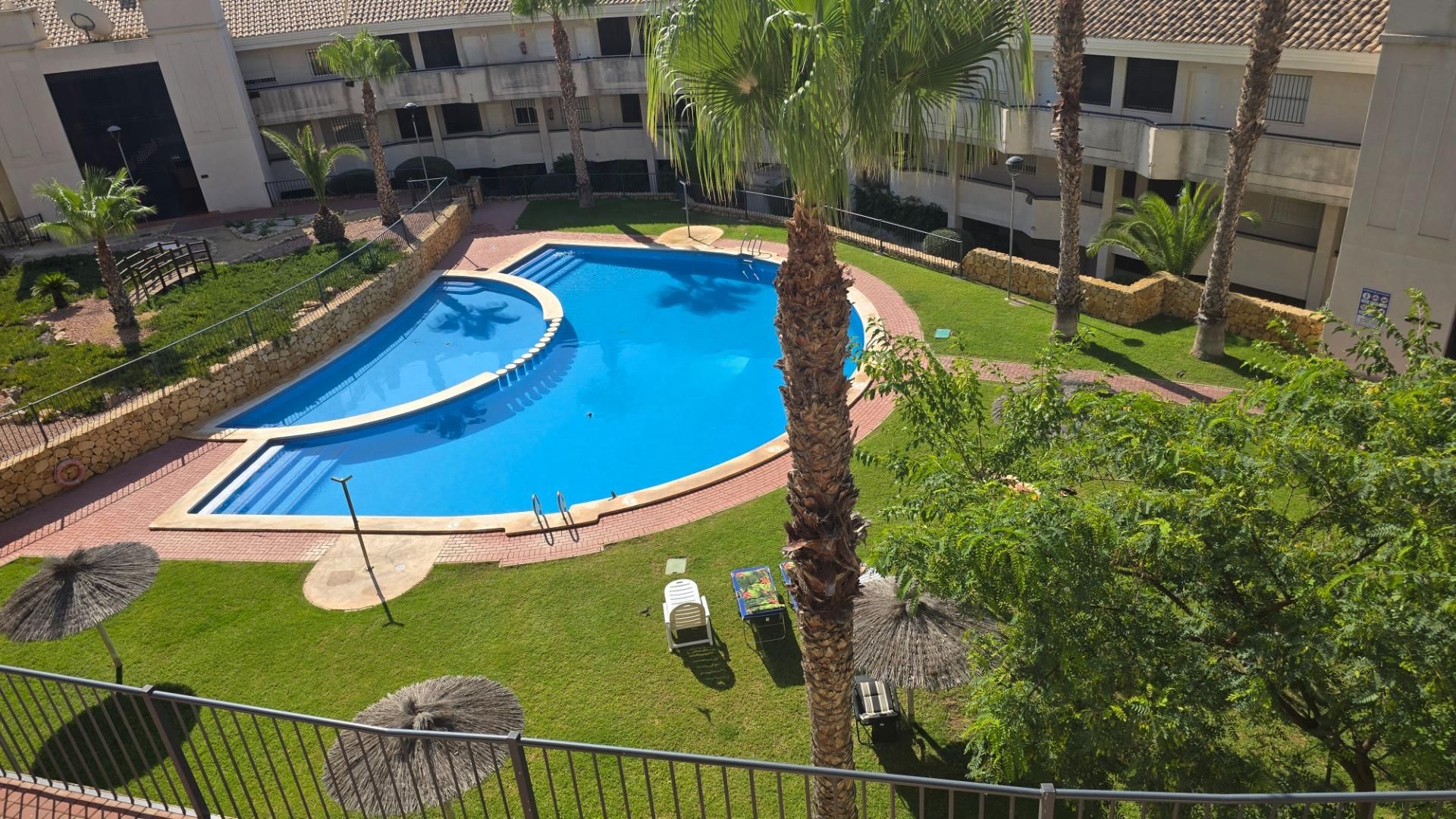 Piscina de Piso en venta en Monforte del Cid con Aire acondicionado, Terraza y Trastero