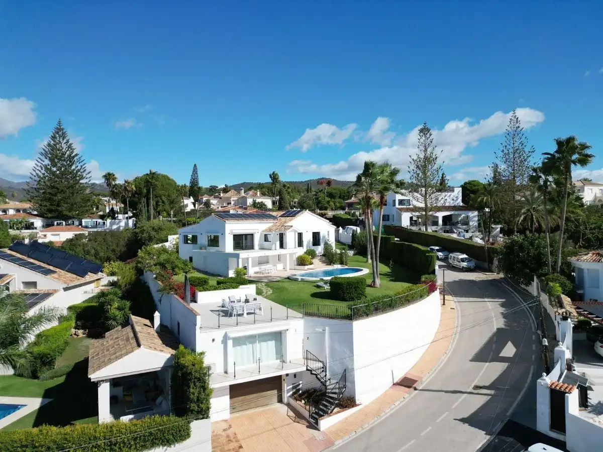 Casa o xalet de lloguer a Elviria