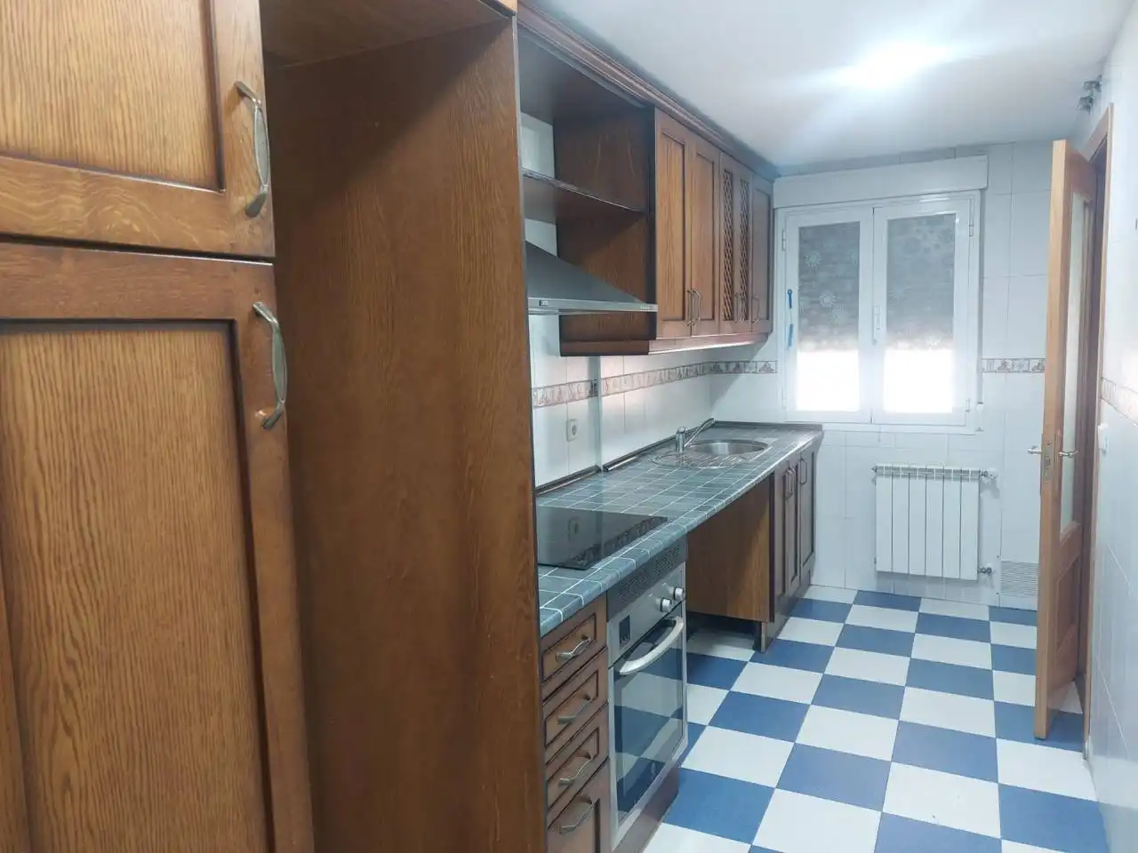 Cocina de Casa o chalet en venta en Navalcarnero con Aire acondicionado, Calefacción y Terraza