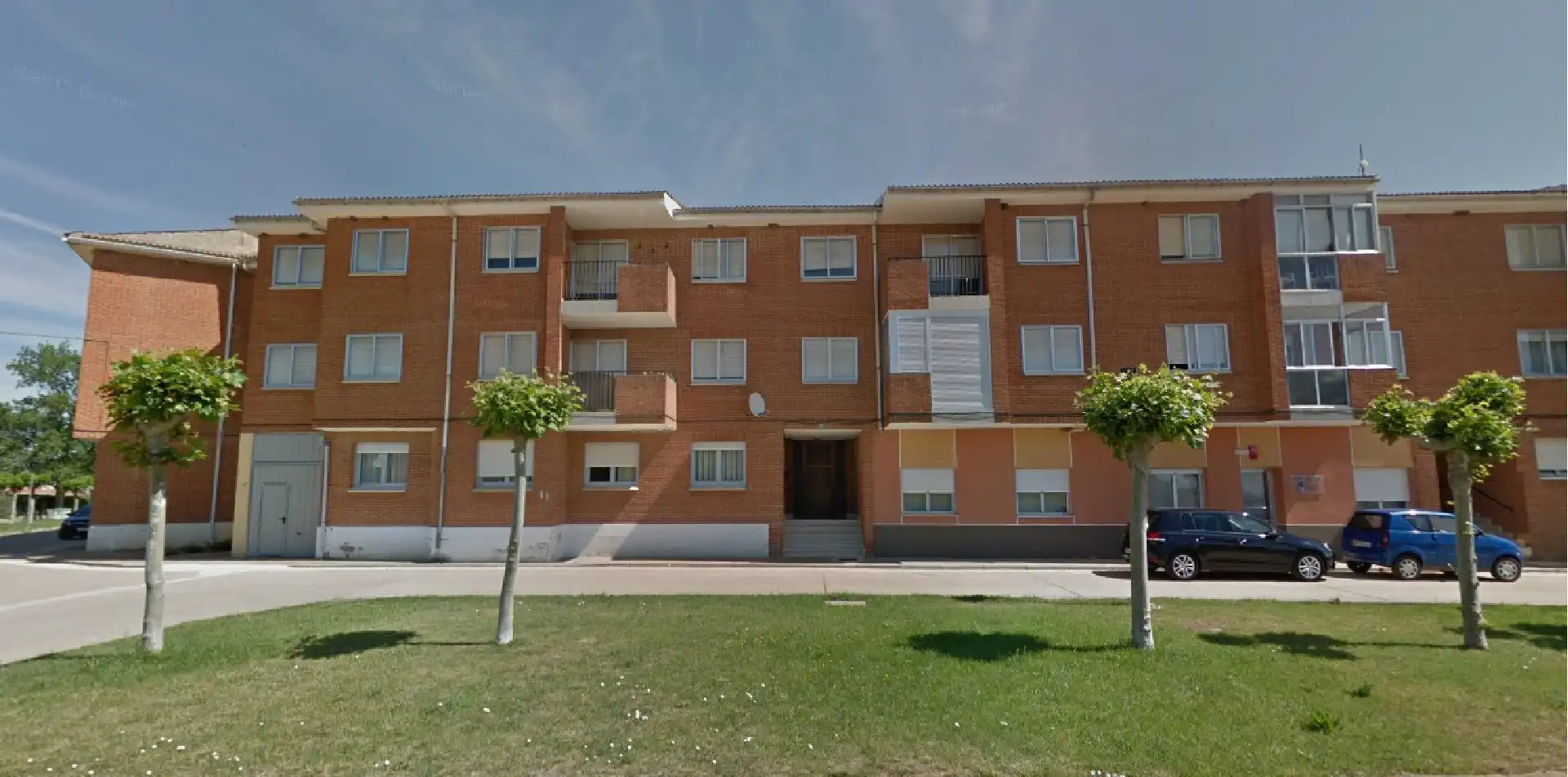 Außenansicht von Wohnung zur Miete in San Cebrián de Campos mit Heizung und Möbliert