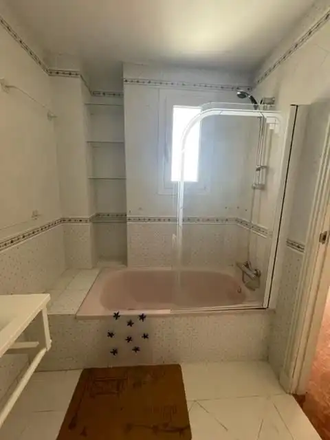 Bany de Pis en venda en Alicante / Alacant amb Traster i Piscina comunitària