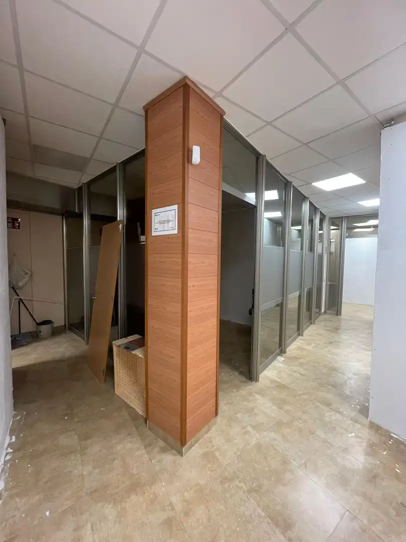 Local comercial en venda a Centre, imagen 12