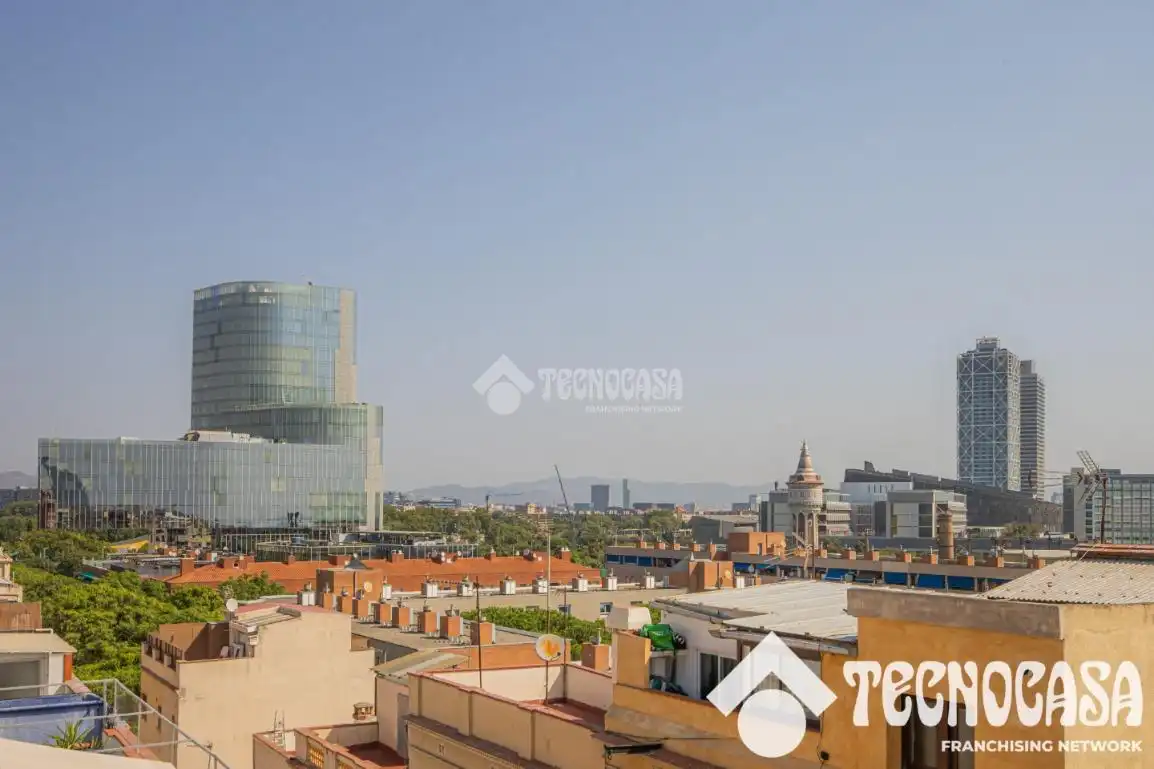 Außenansicht von Wohnung zum Verkauf in Barcelona