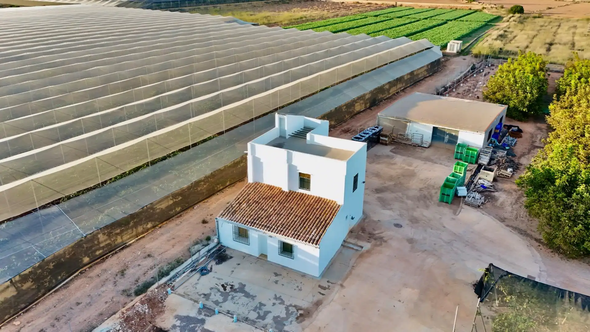 Vista exterior de Finca rústica en venda en Urbanizaciones  