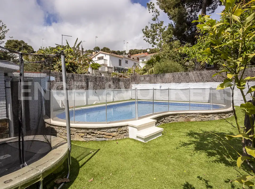 Piscina de Casa o xalet de lloguer en Castelldefels amb Aire condicionat, Calefacció i Terrassa