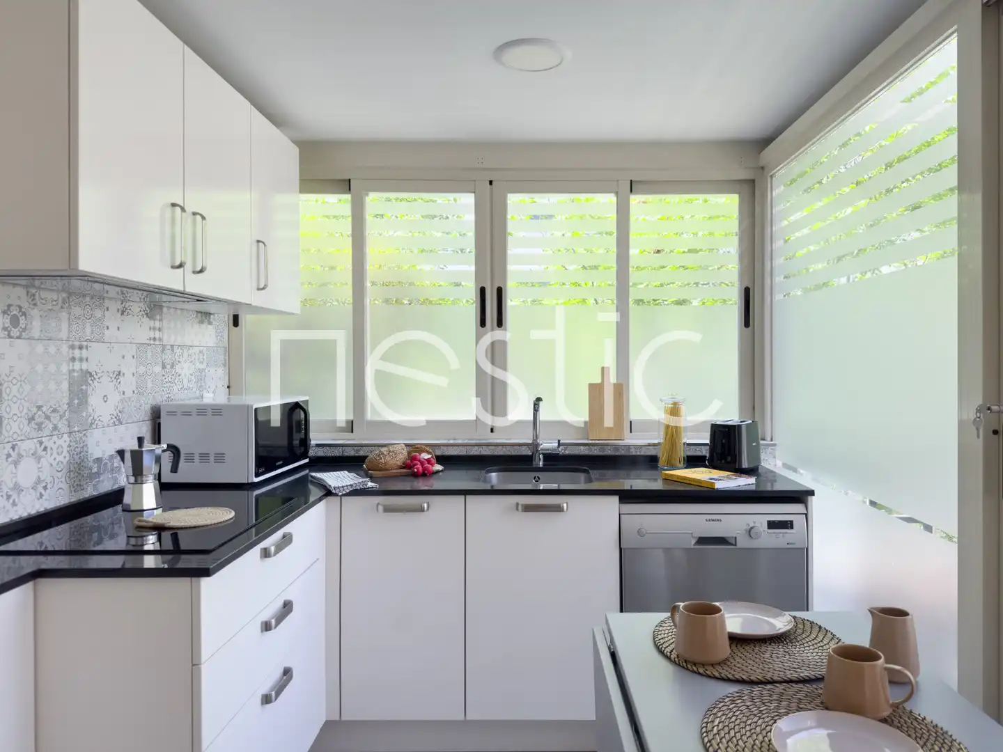 Cocina de Apartamento de alquiler en Madrid con Aire acondicionado, Calefacción y Terraza