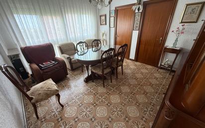Dining room of Flat for sale in Cornellà de Llobregat  with Furnished, Oven and Washing machine
