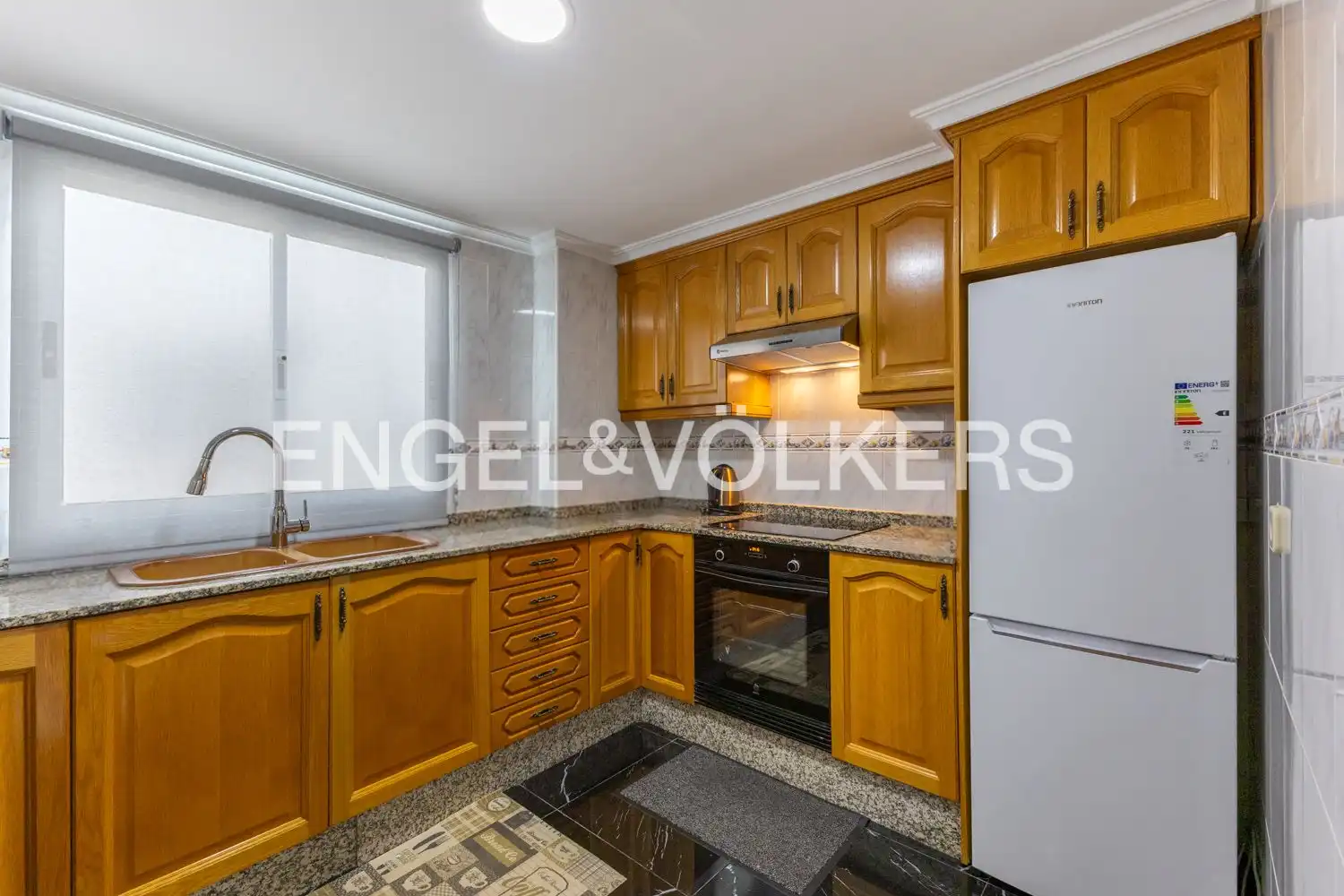 Kitchen of Flat for rent in Canet d'En Berenguer  with Air Conditioner, Heating and Furnished