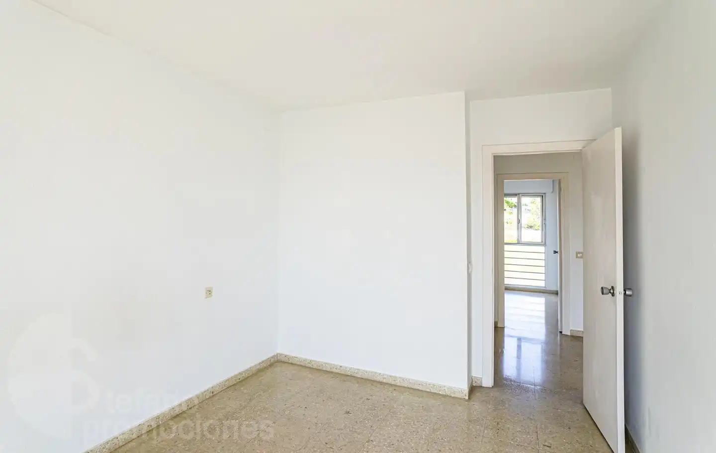 Schlafzimmer von Dachboden zum Verkauf in Málaga mit Terrasse und Gemeinschaftspool