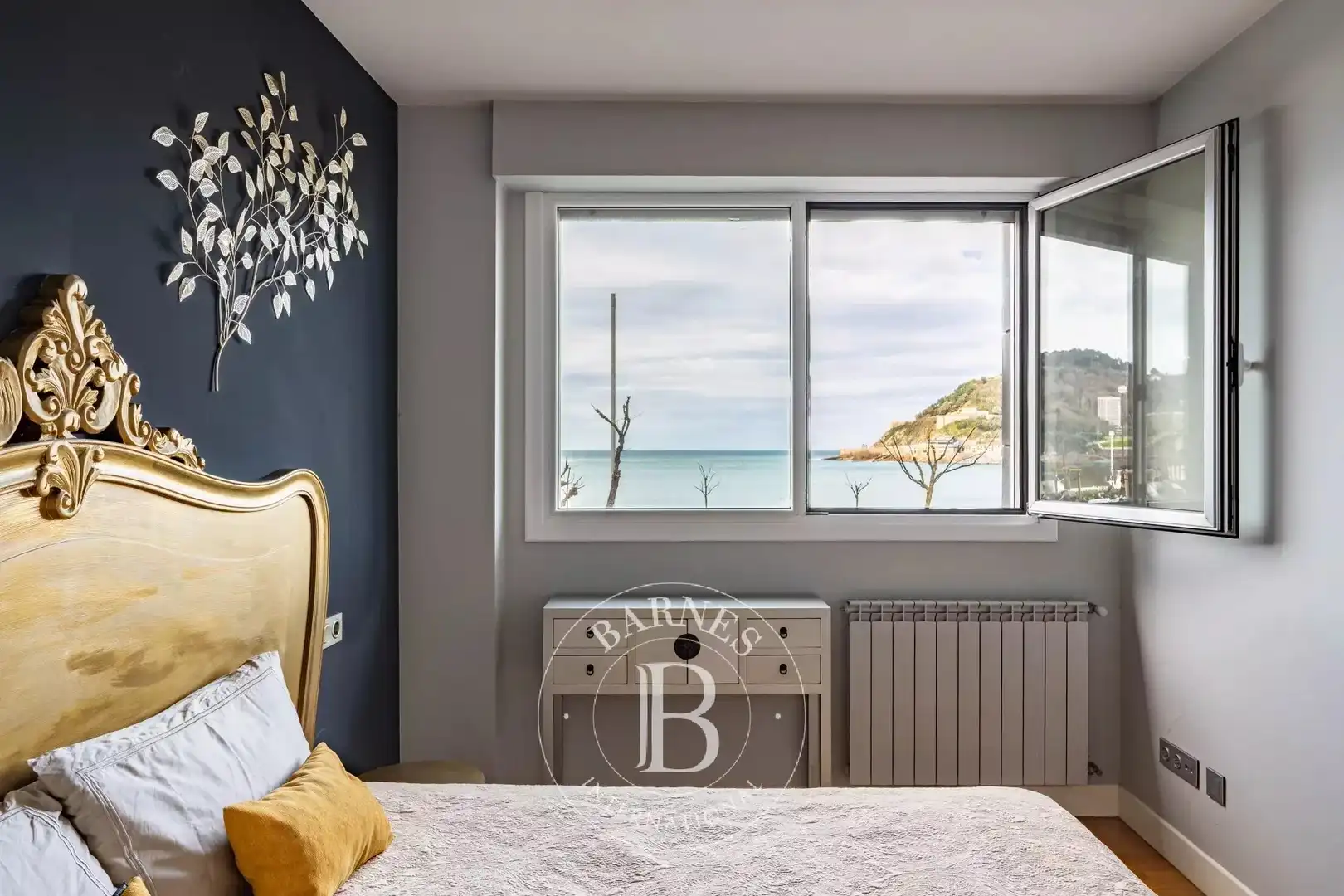 Habitación de Piso en venta en Donostia - San Sebastián  con Calefacción