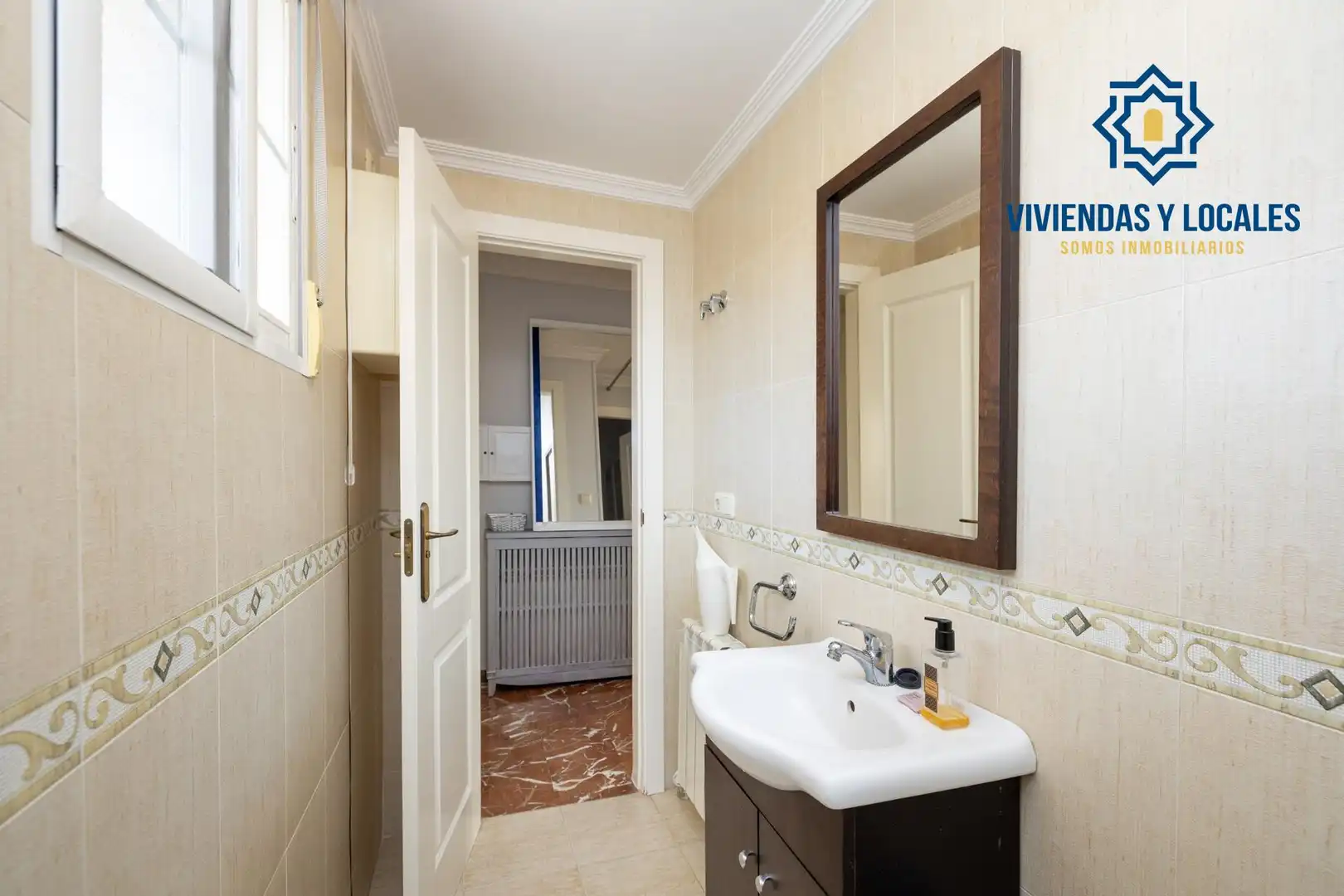 Casa aparellada amb terrassa en venda a Cenes de la Vega, imagen 31