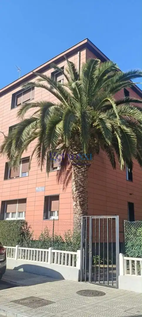 Flat with lift for sale in Las Arenas, imagen 31