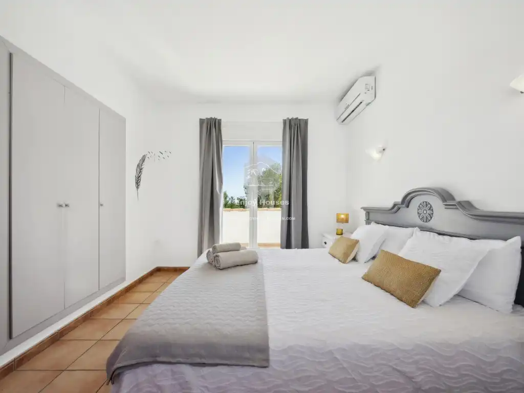 Houses for sale in La Granadella - Costa Nova